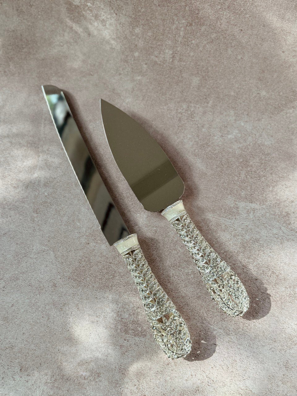 Set EBSET82 copas pala y cuchillo en chapa de plata con incrustación de cristal austriaco
Brindis Boda