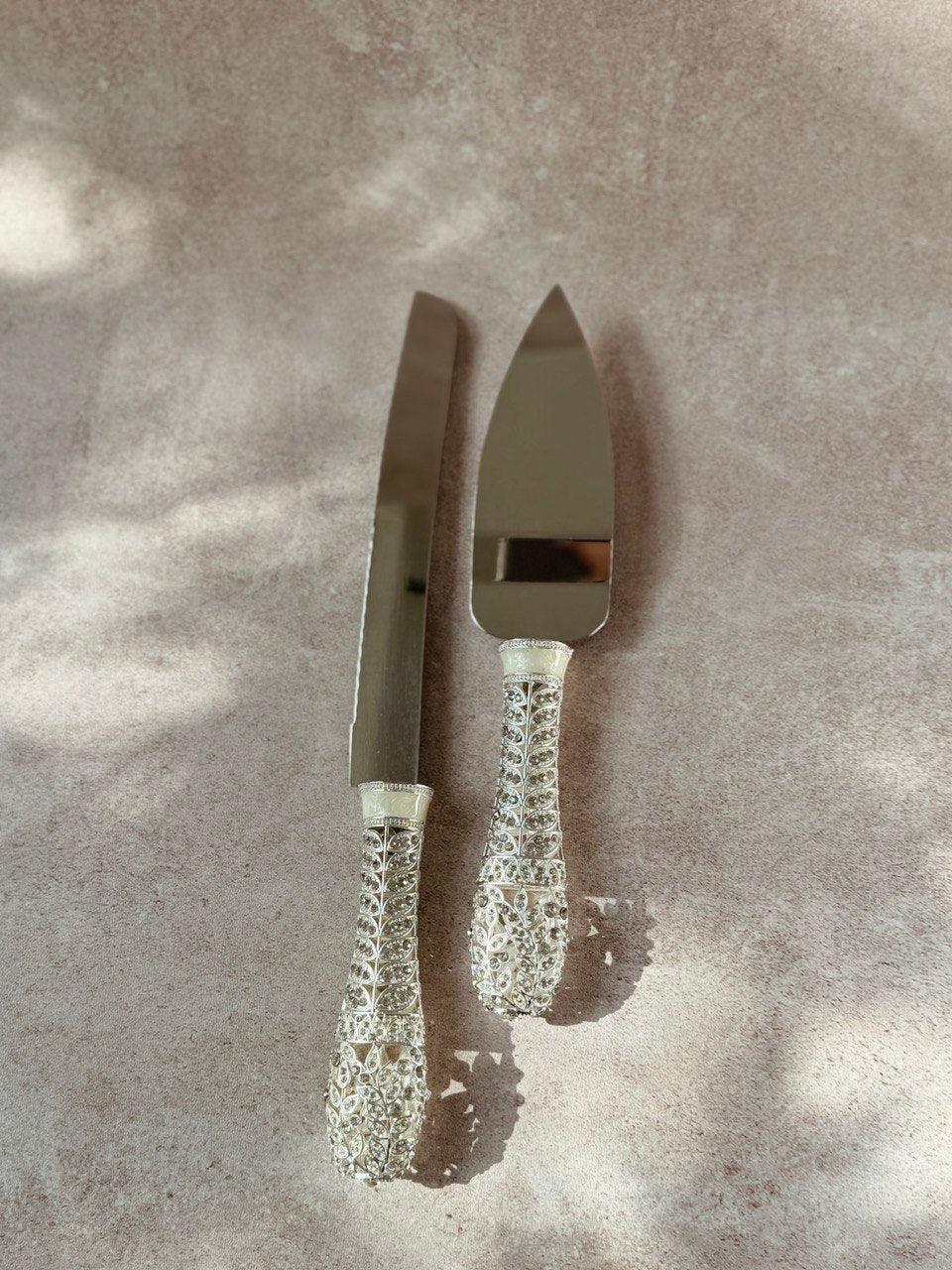 Set EBSET82 copas pala y cuchillo en chapa de plata con incrustación de cristal austriaco
Brindis Boda