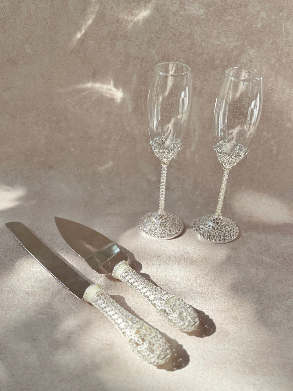 Set EBSET82 copas pala y cuchillo en chapa de plata con incrustación de cristal austriaco
Brindis Boda