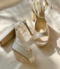 zapatillas de novia de tacon ancho destalonadas y con punta abierta 