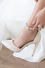 zapatillas de novia stiletto con aplicacion de perlas y cristales austriacos 