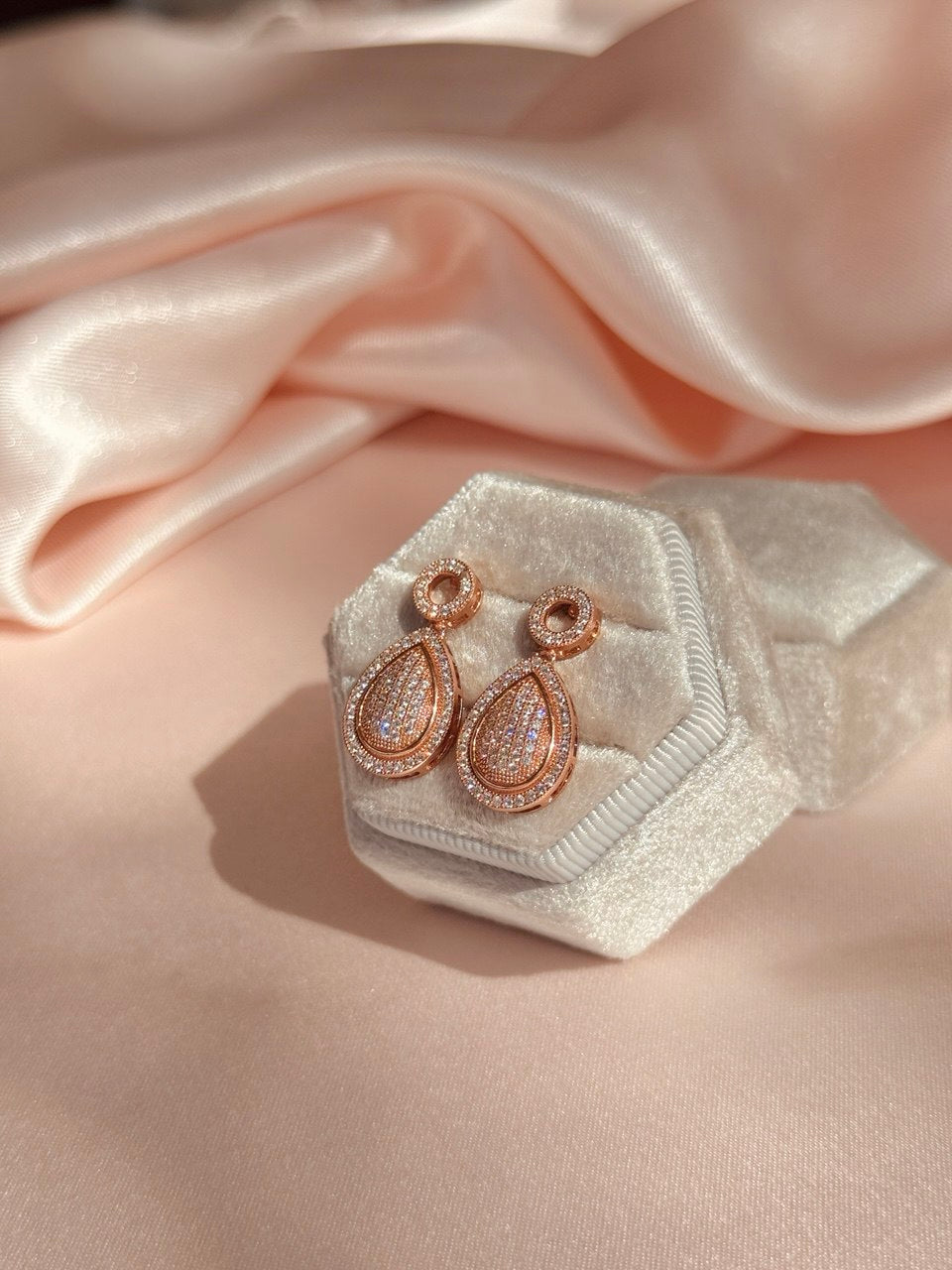 Arete 1910