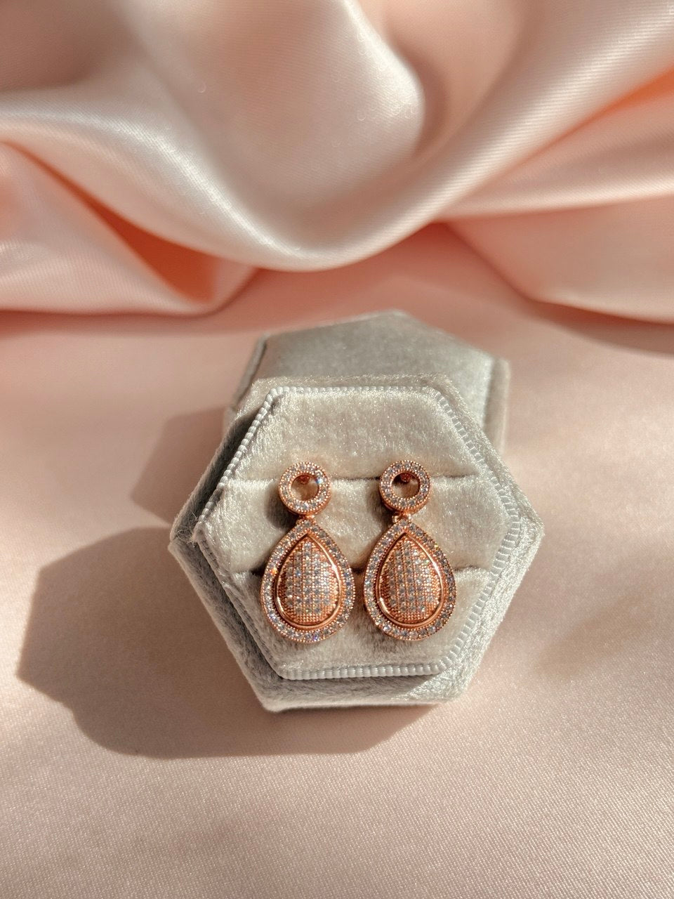 Arete 1910
