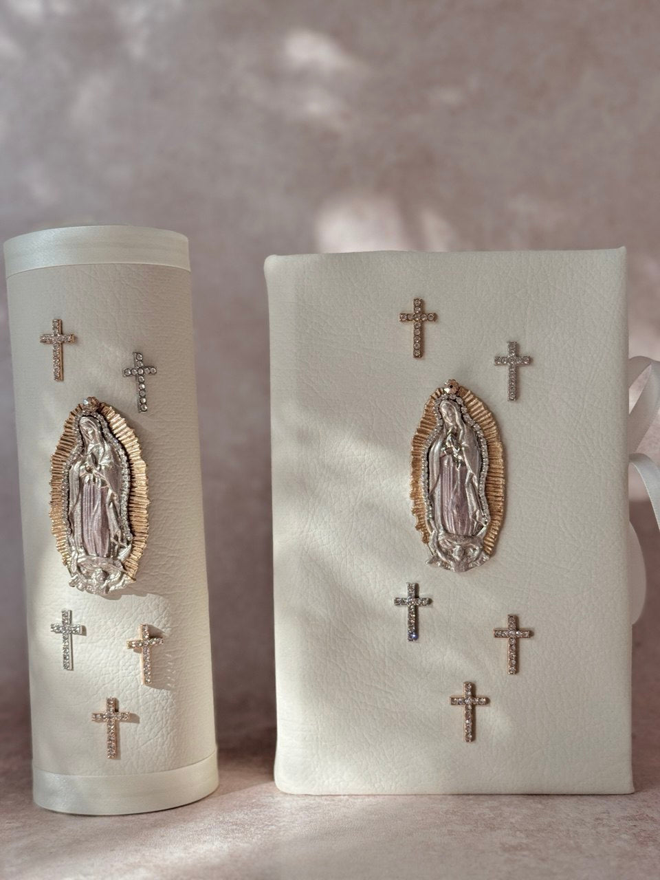 Biblia & Cirio Guadalupana