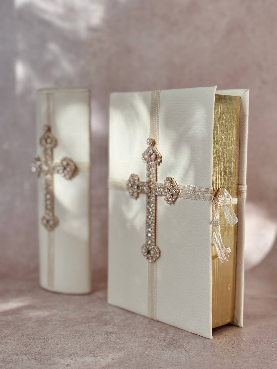 BIBLIA & CIRIO SANTORAL