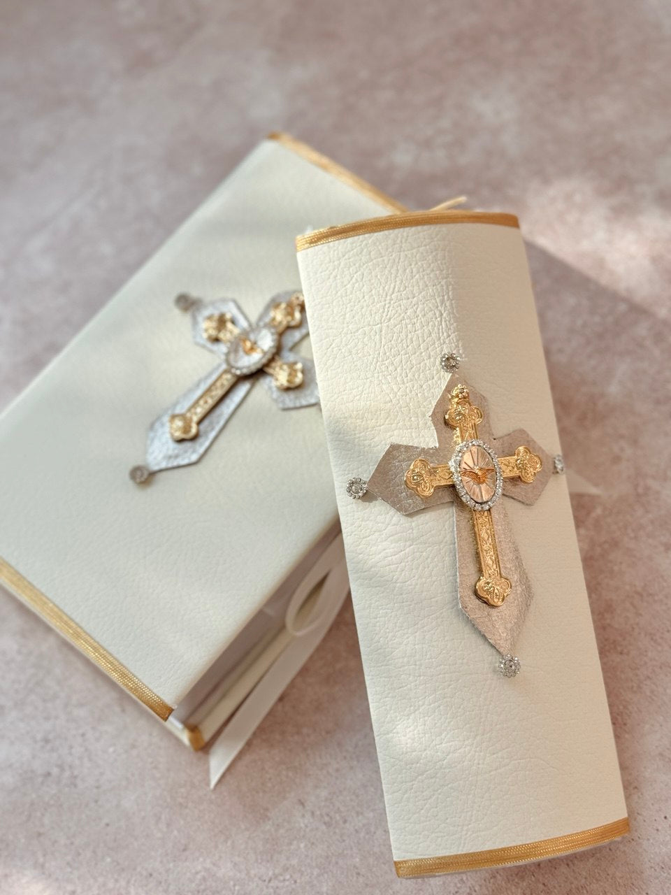 Biblia & Cirio Espíritu Santo
