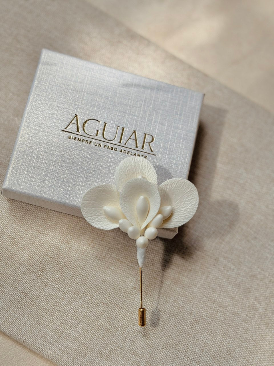 BOUTONNIERE ALHENA 3