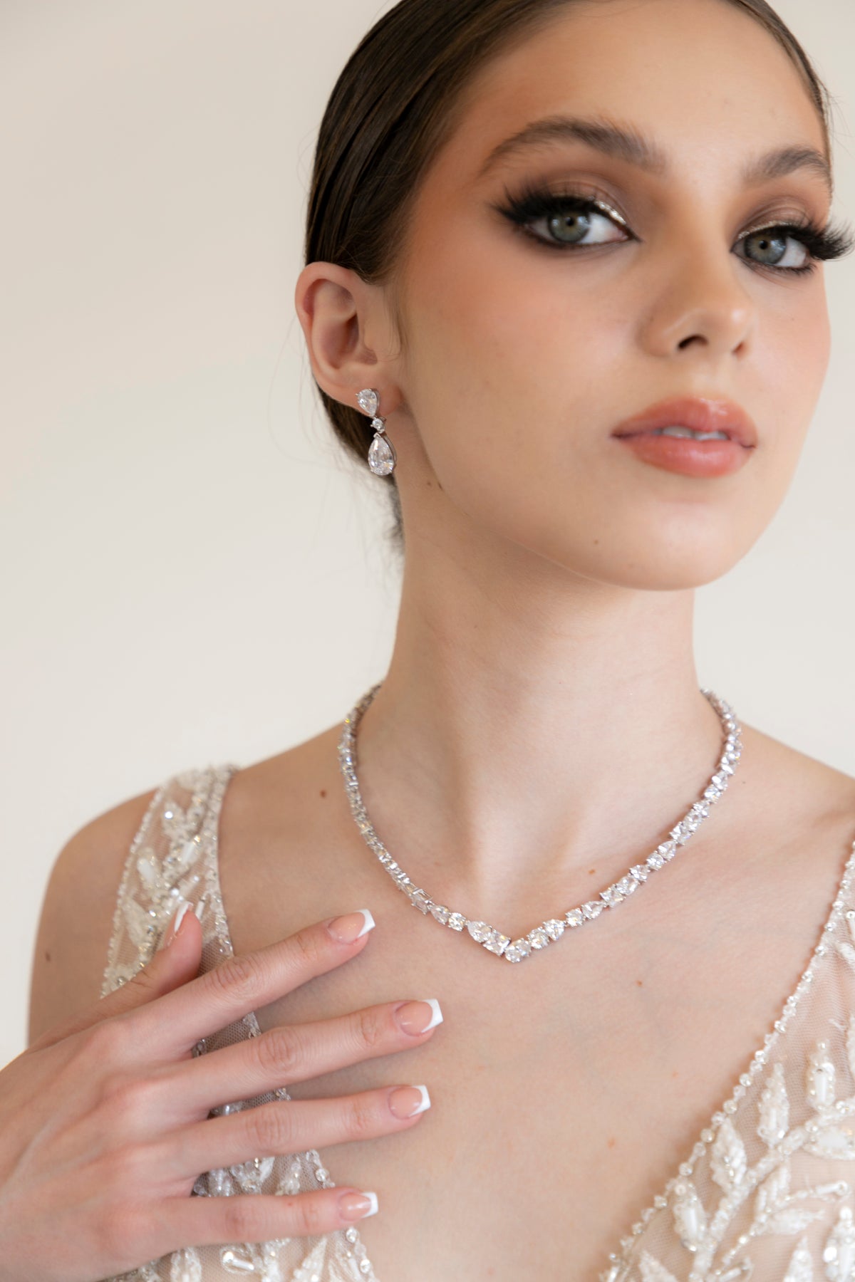 set de collar y aretes en chapa de plata con cristales austriacos