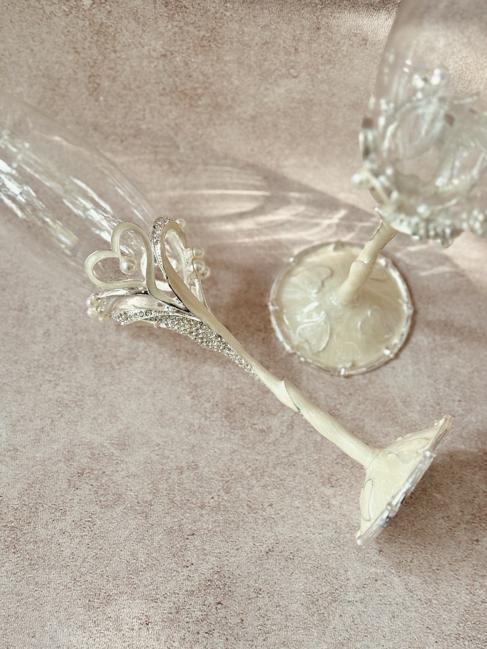 copas EBCP15 para brindis de novios con decoración de corazones con incrustaciones de cristal austriaco  