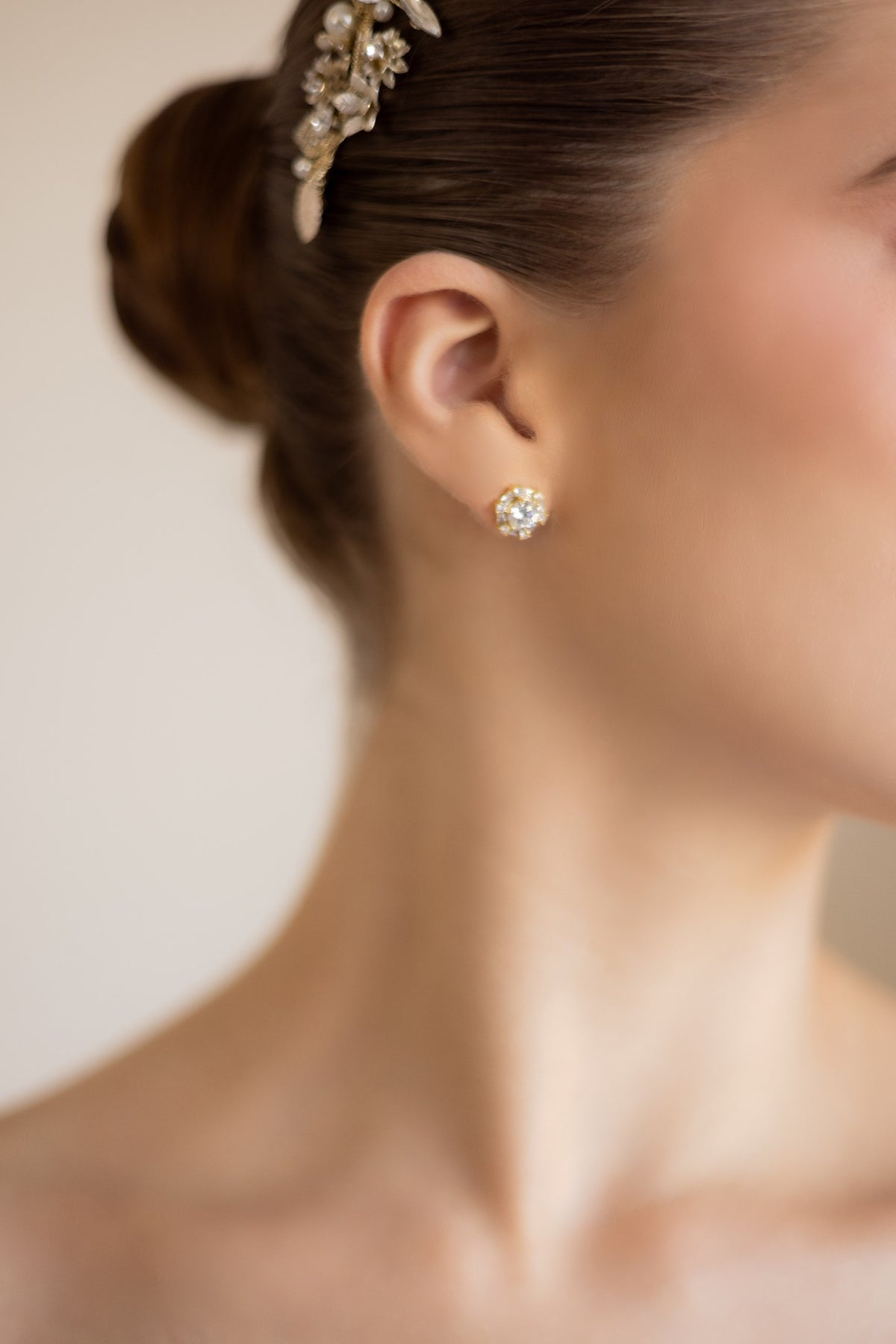 ARETES ER8308