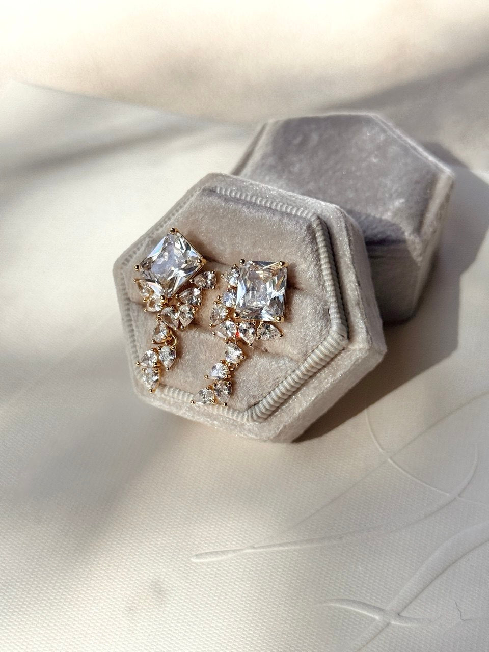 ARETES ER8450