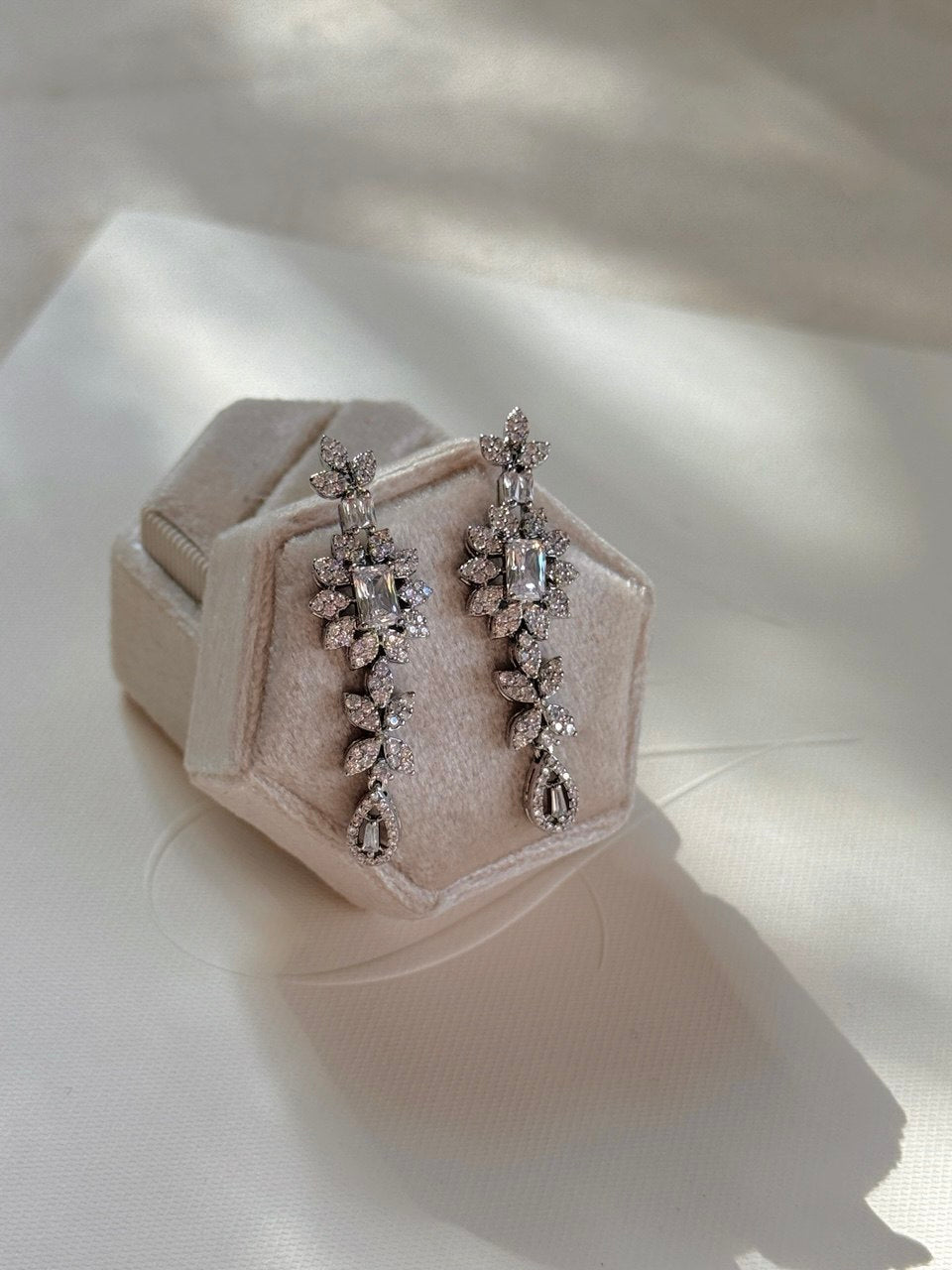 ARETES ER9469
