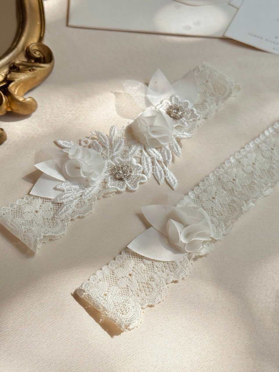 liga clover ivory de encaje 