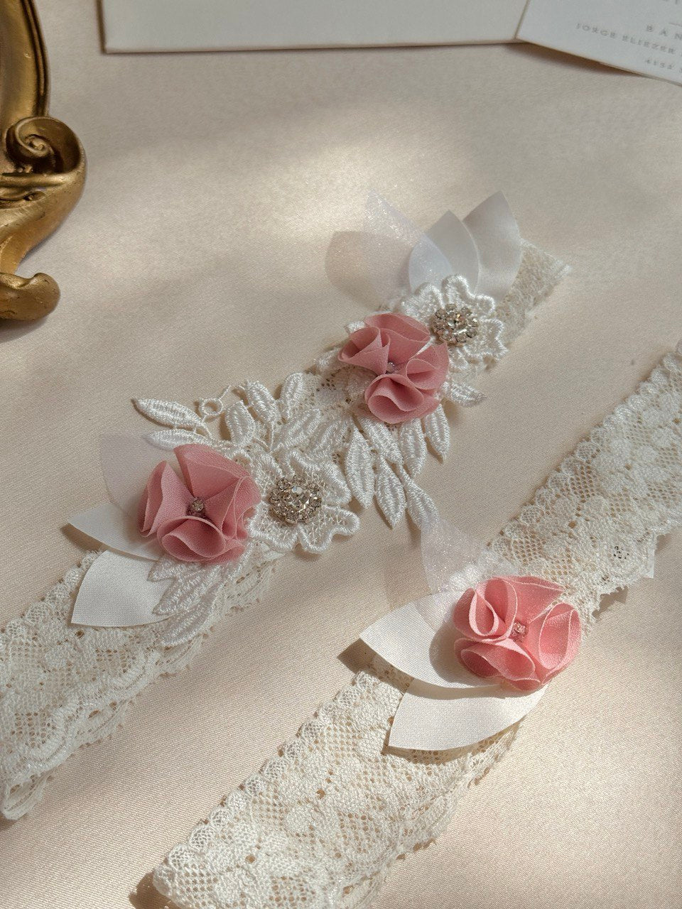 liga clover de novia color rosa