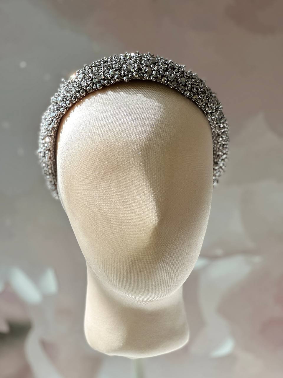 tocados_tiaras_coronas_diademas_quinceanos_headpiece_quinceanera_monaco_plataturca_aguiar