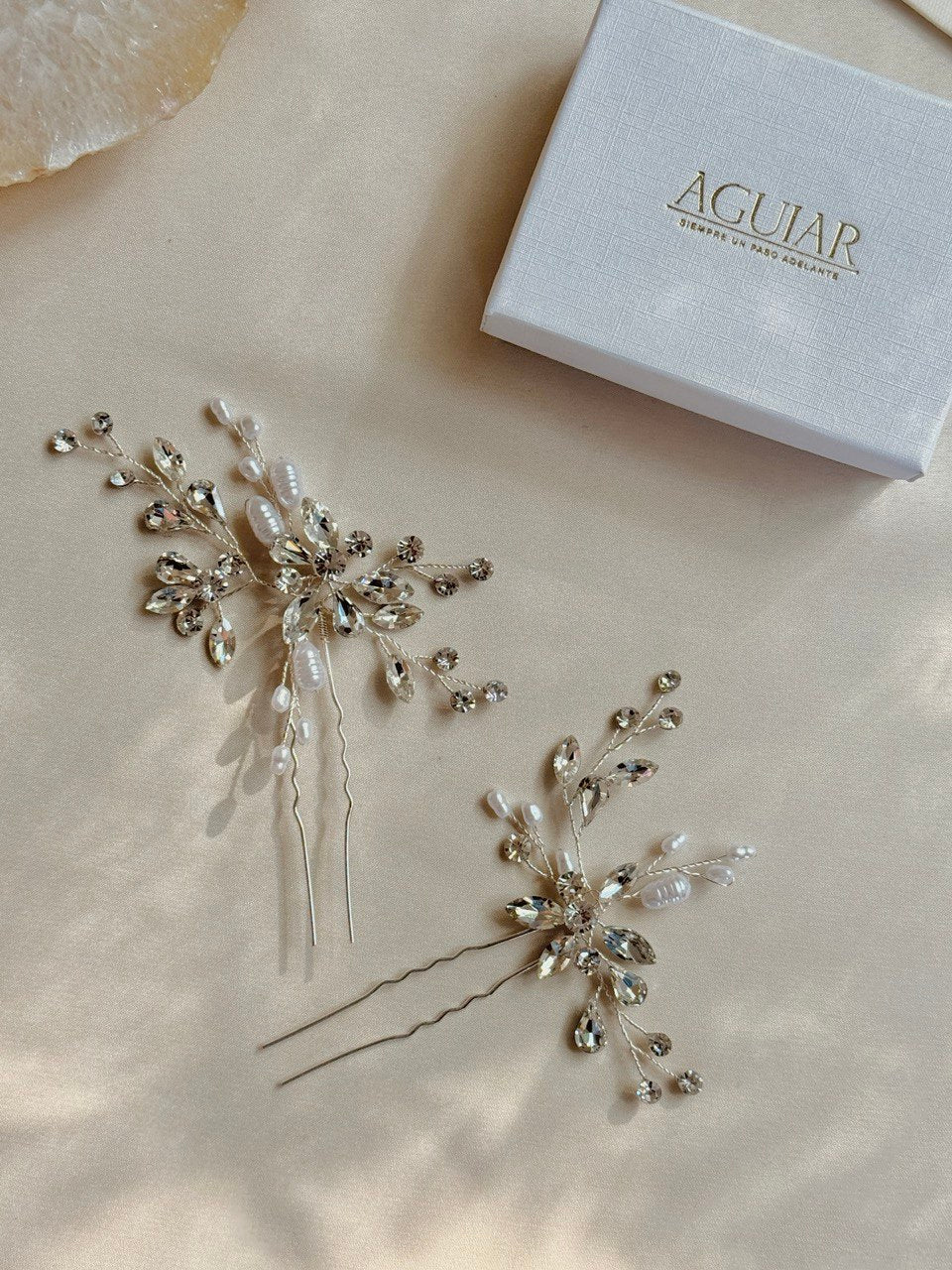set de horquillas c1433 elaboradas con perla de rio y cristal austriaco bridal hairstyle bridal headband 