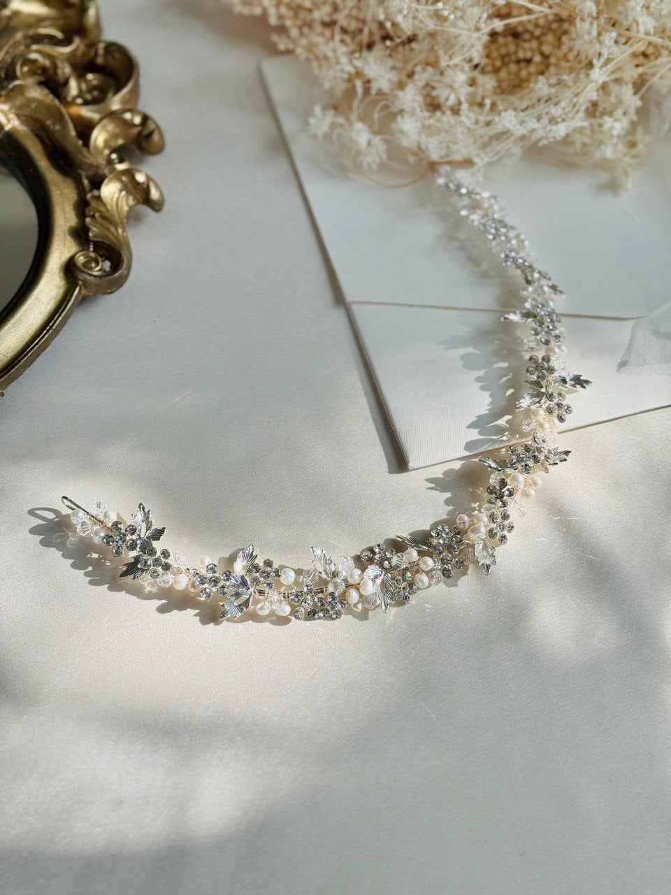 tocado bohemio ma68 elaborado con cristal austriaco y perla bridal hairstyle boho bridal headband 