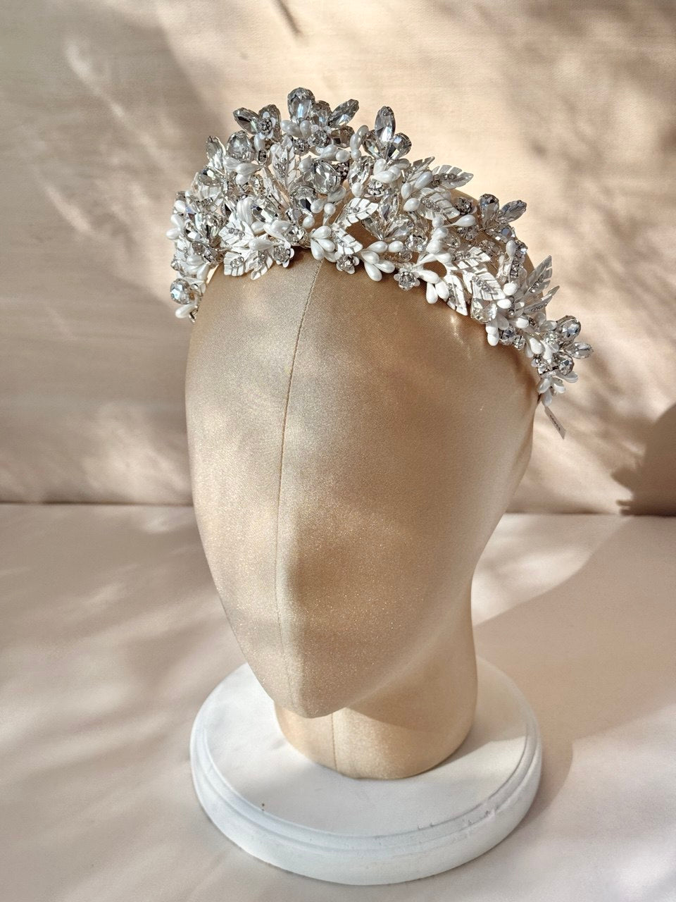 TIARA MA02