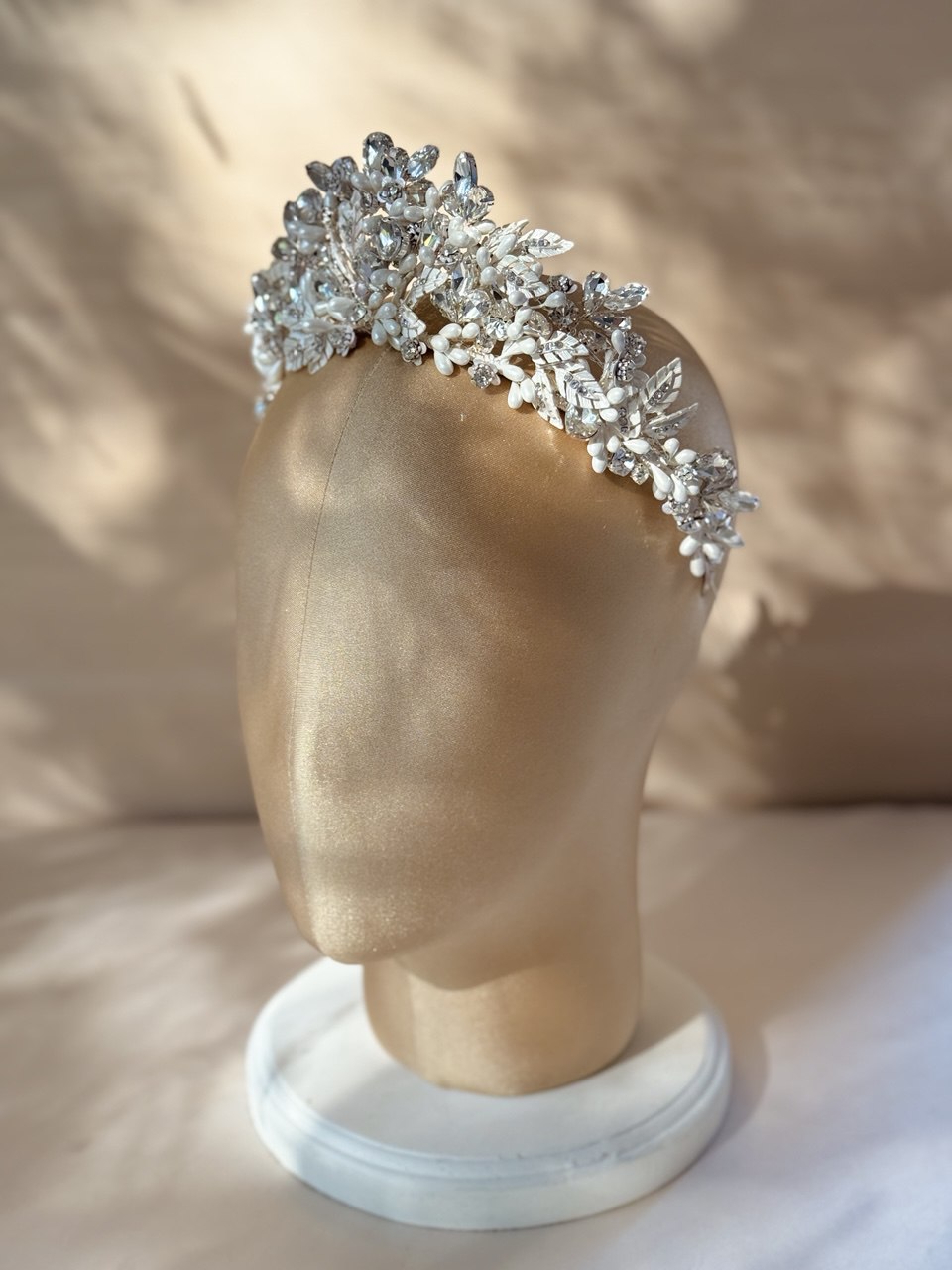 TIARA MA02