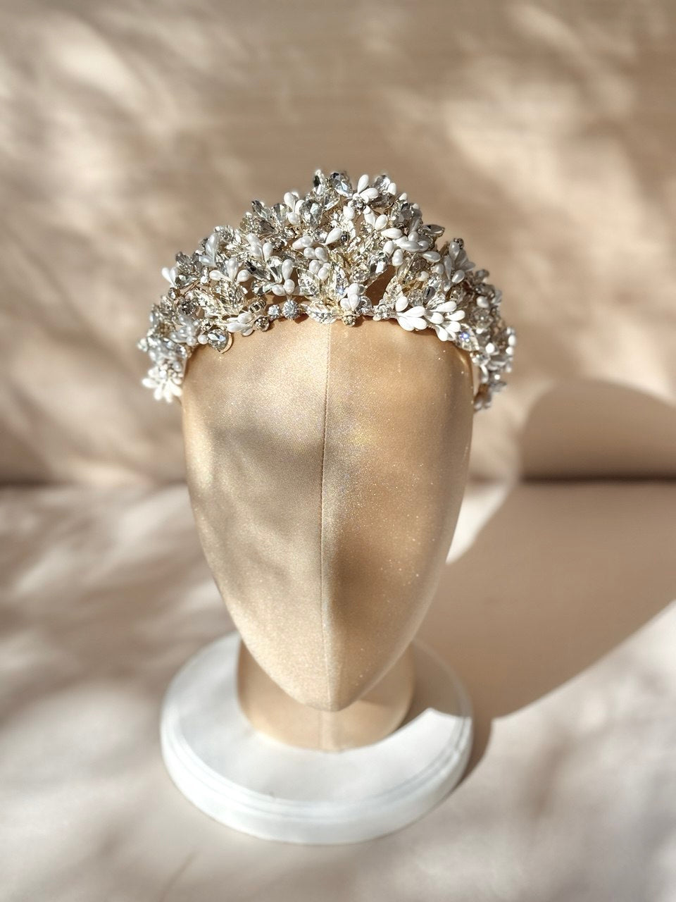 TIARA MA02