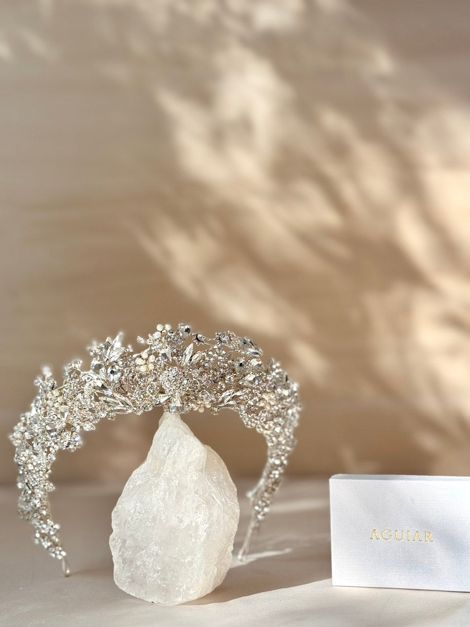 TIARA MA04