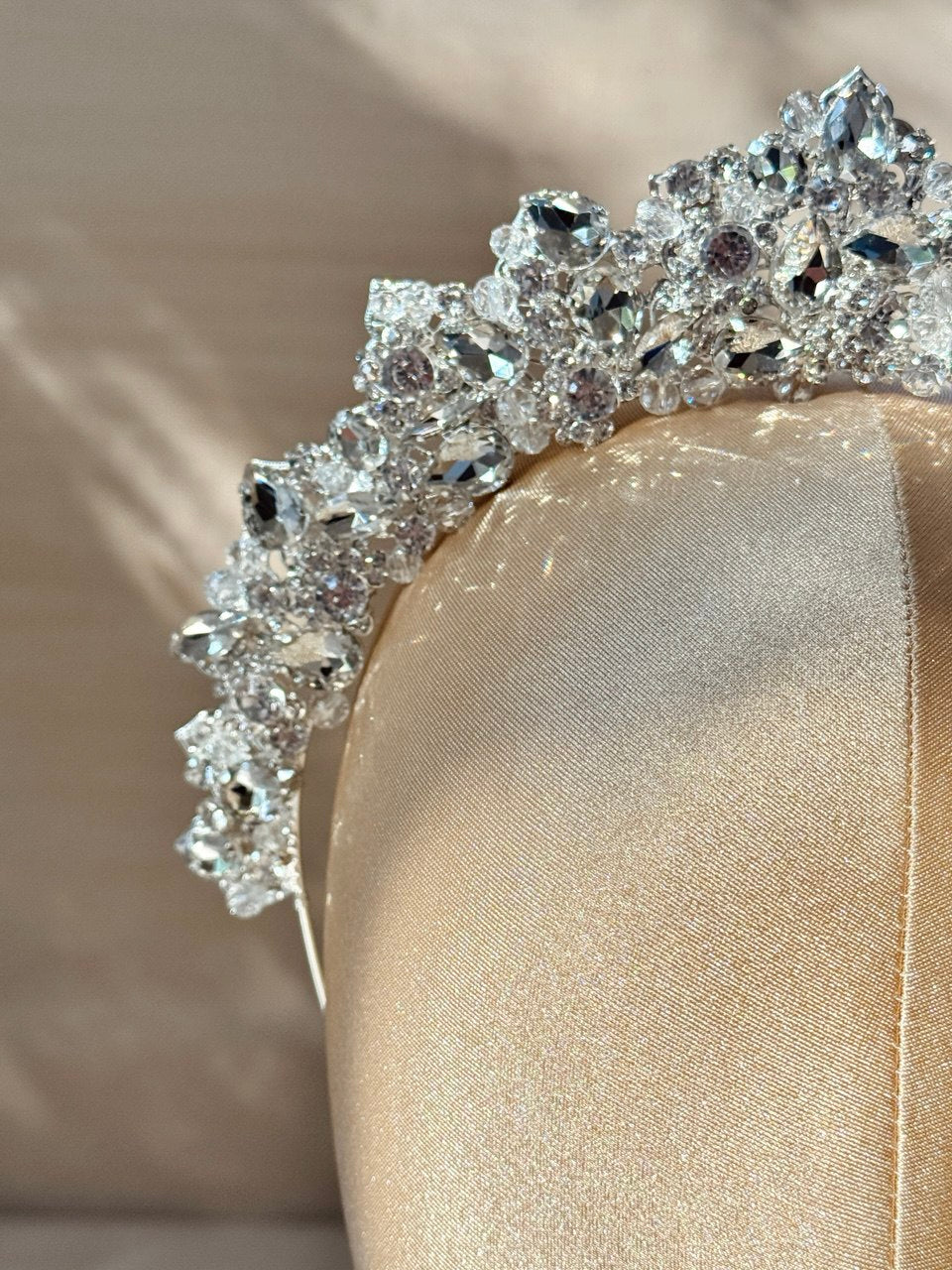TIARA MA52 CRISTAL