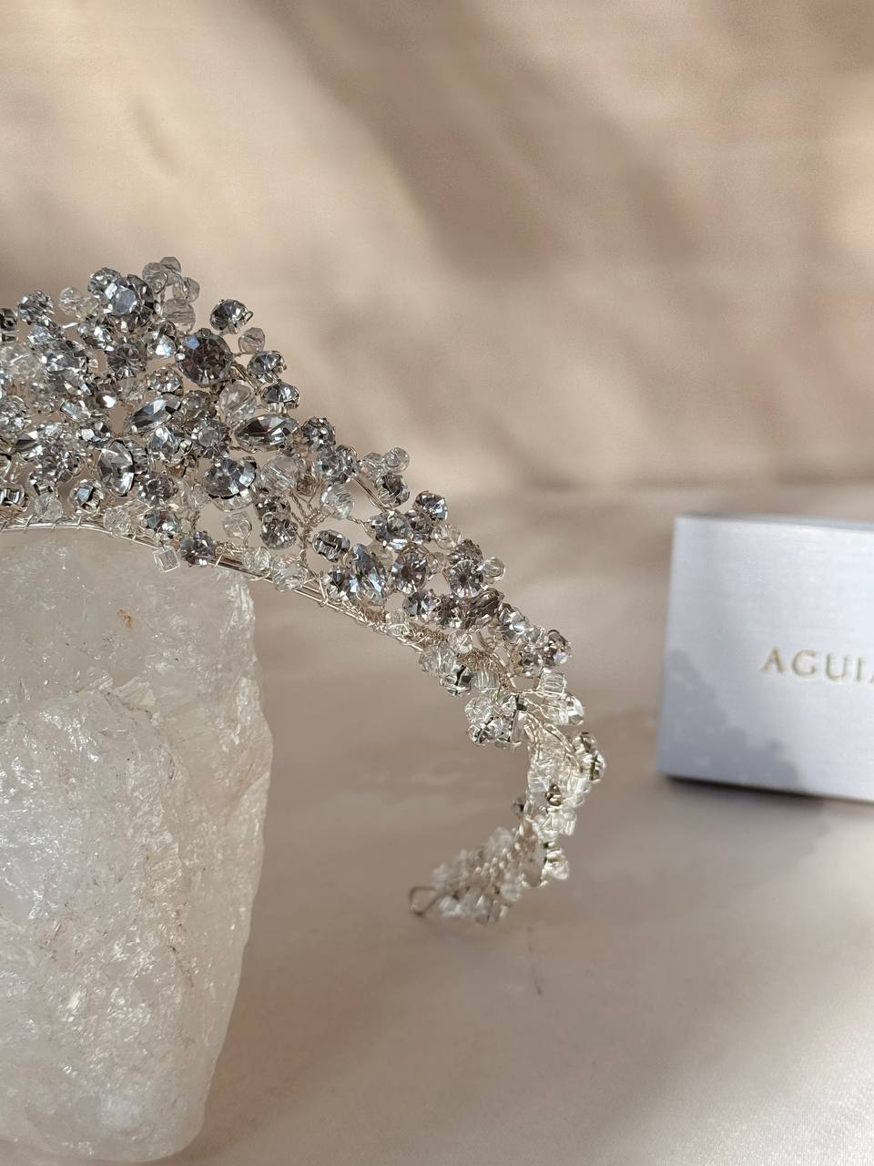 TIARA NM08