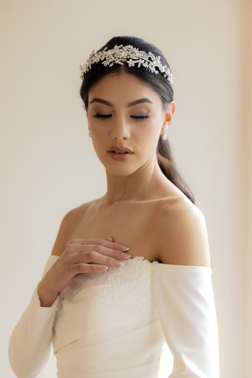 TIARA G4220