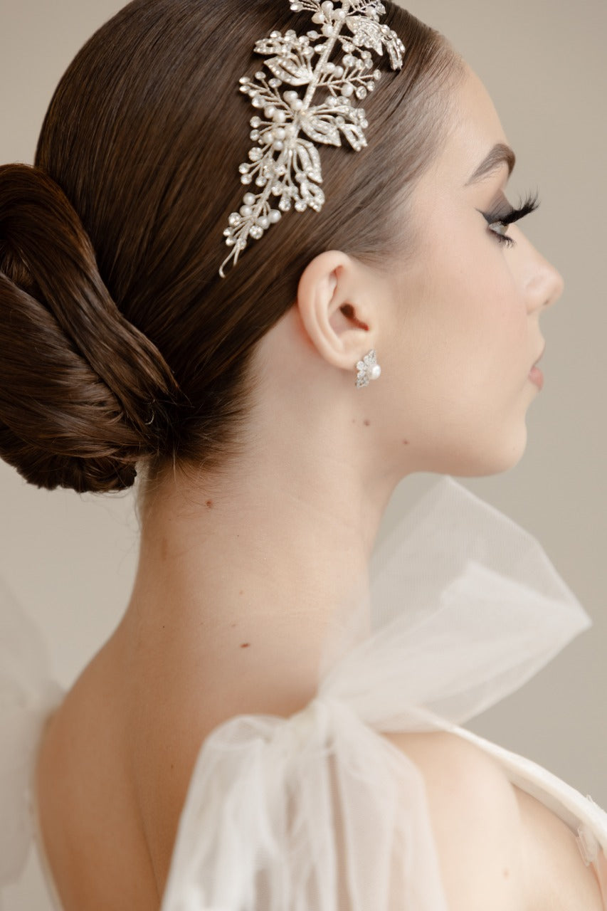 guia flexible ma26 tocado de novia elaborado con cristal austriaco y perla de rio bridal hairstyle bridal headband