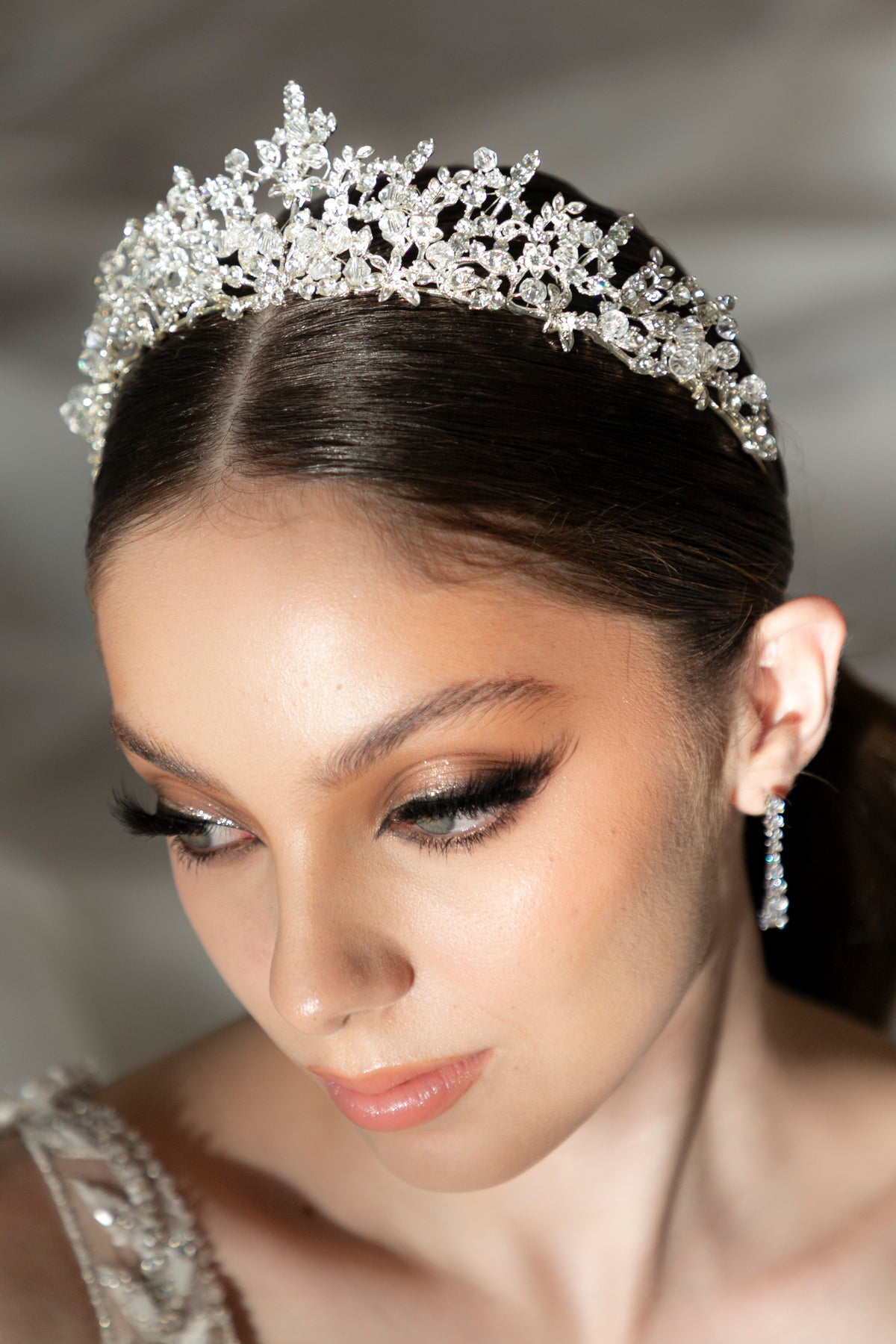 TIARA WHG853