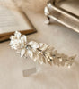 diadema armida ivoryelaborada con  pasta francesa e incrustación de cristal austriaco bridal hairstyle bridal headband 