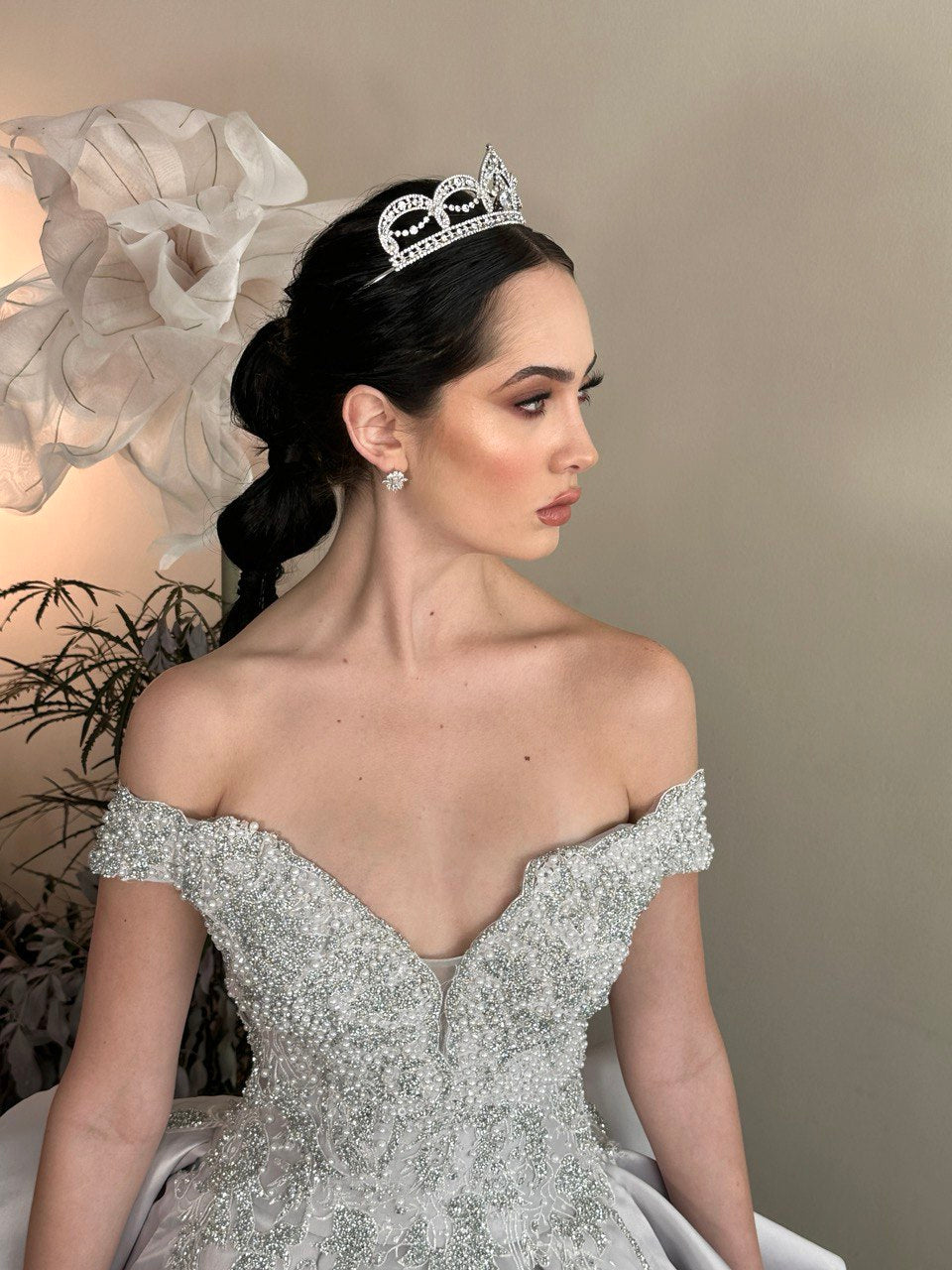 TIARA G4528-15