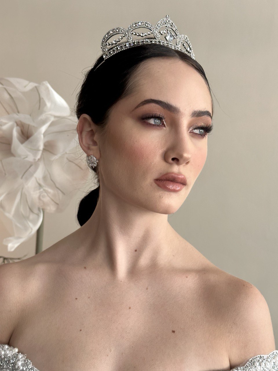TIARA G4528-15