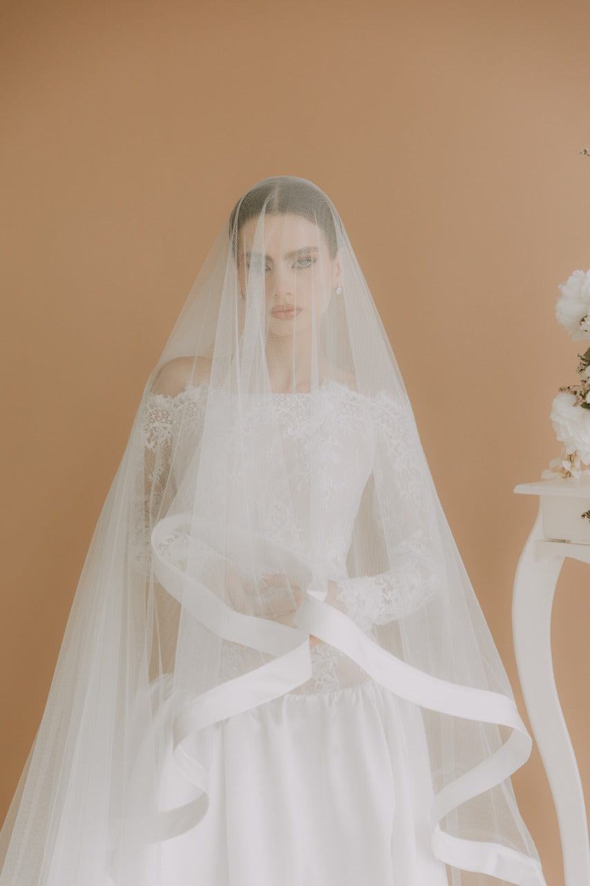 CAPELINA CINTA ANCHA