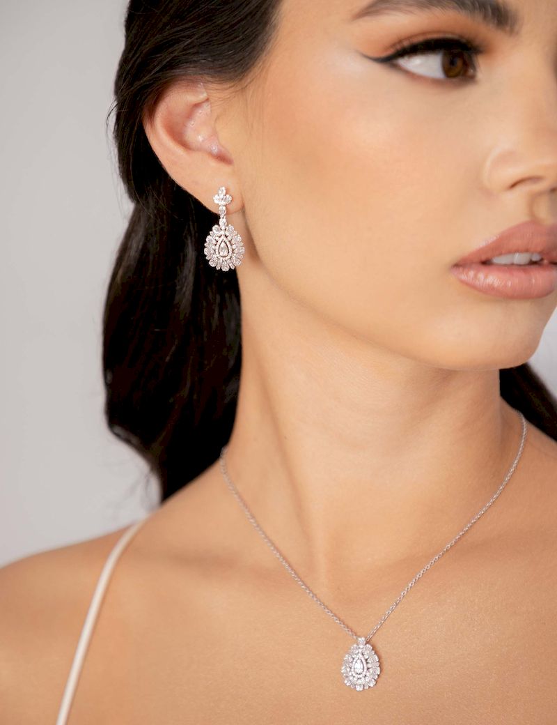 arete con dije y cristal JUEGO ER194