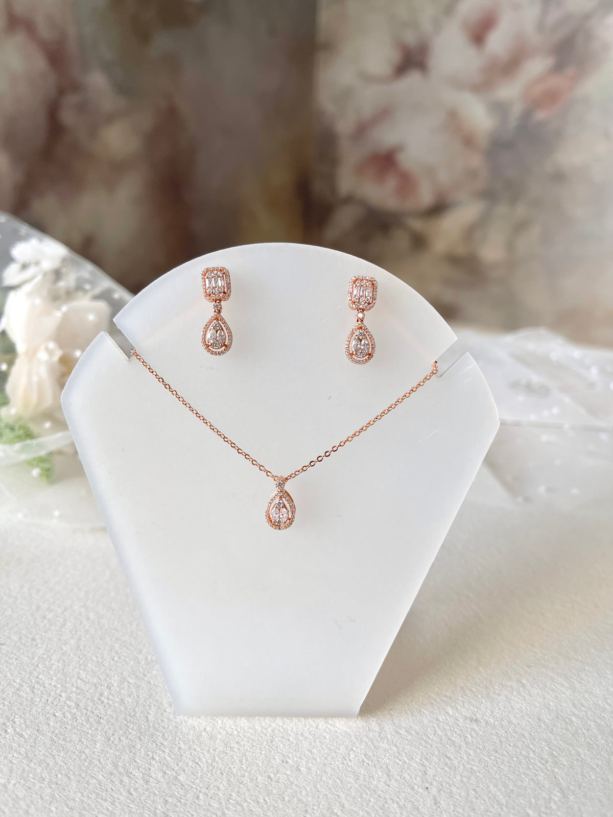 arete con dije y cristal JUEGO ER297
