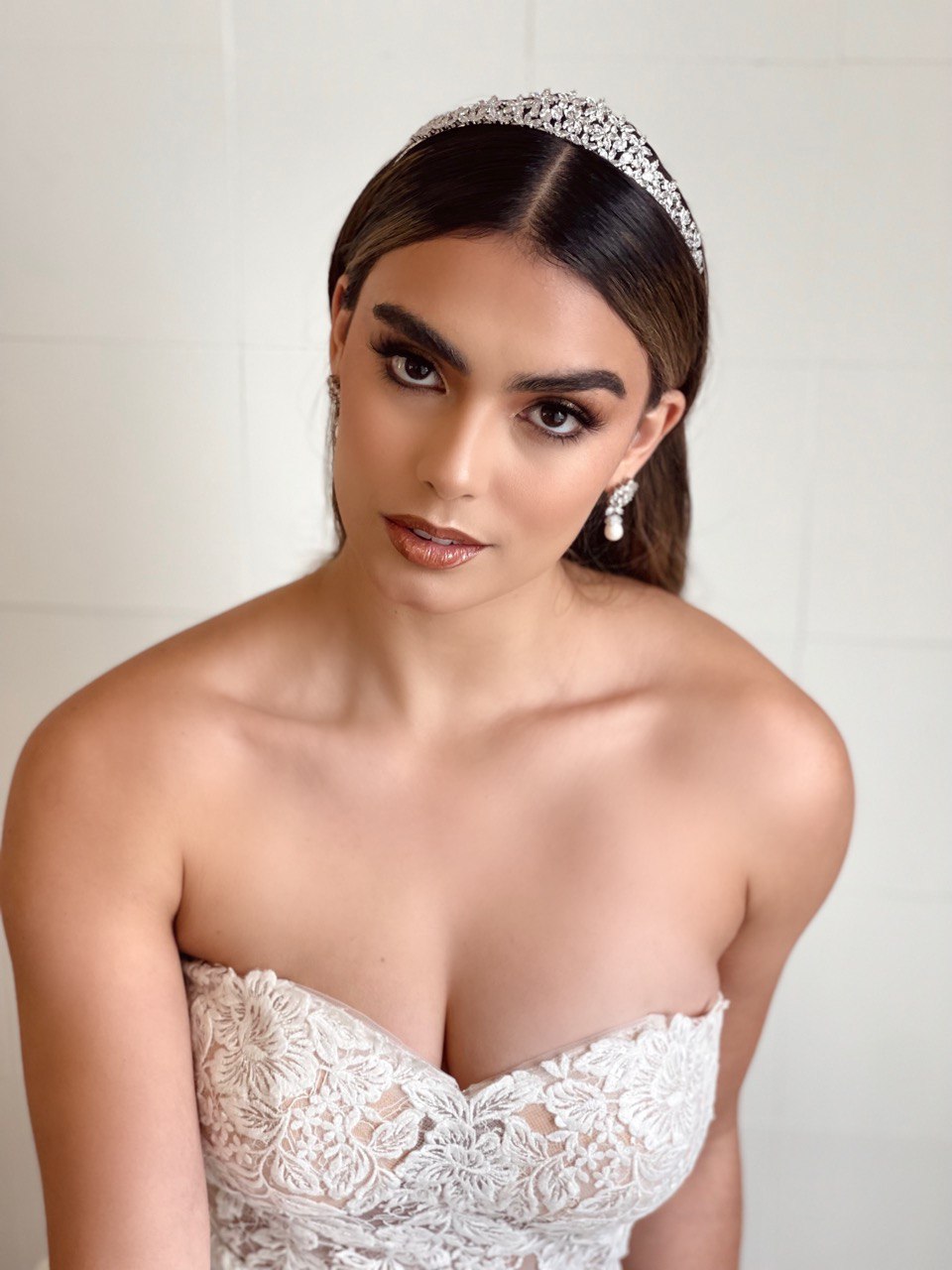 TIARA BH04