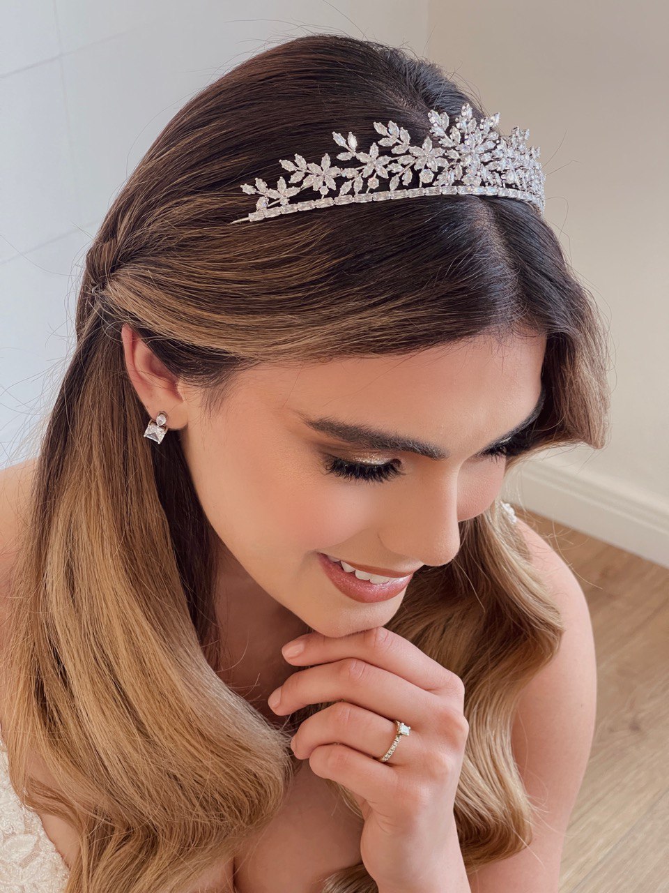 TIARA BH08