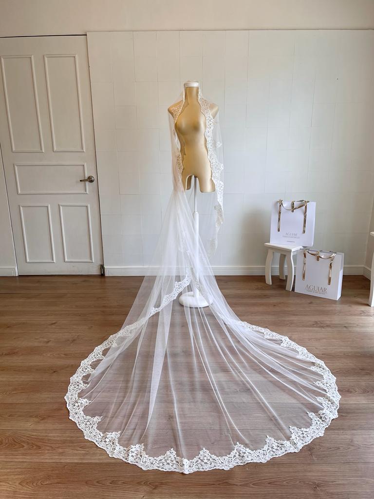 VELO IVORY ESPAÑOL BORDADO